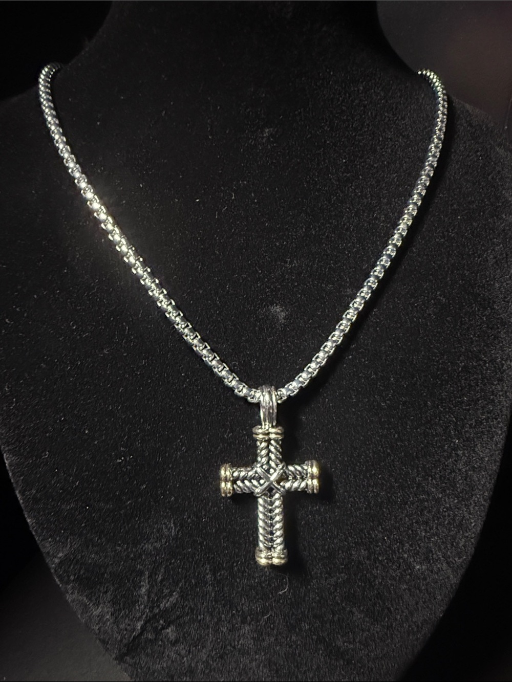 Silver Tone Rope Cross Pendant Necklace - Silver